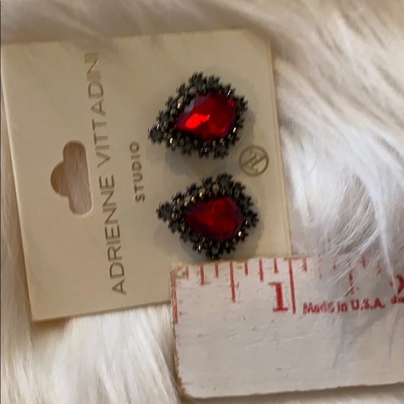 New without tags statement earrings - Picture 4 of 4